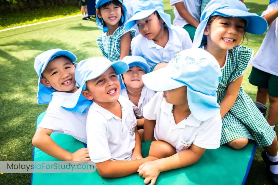 بورسیه مدرسه آلیس اسمیت مالزی